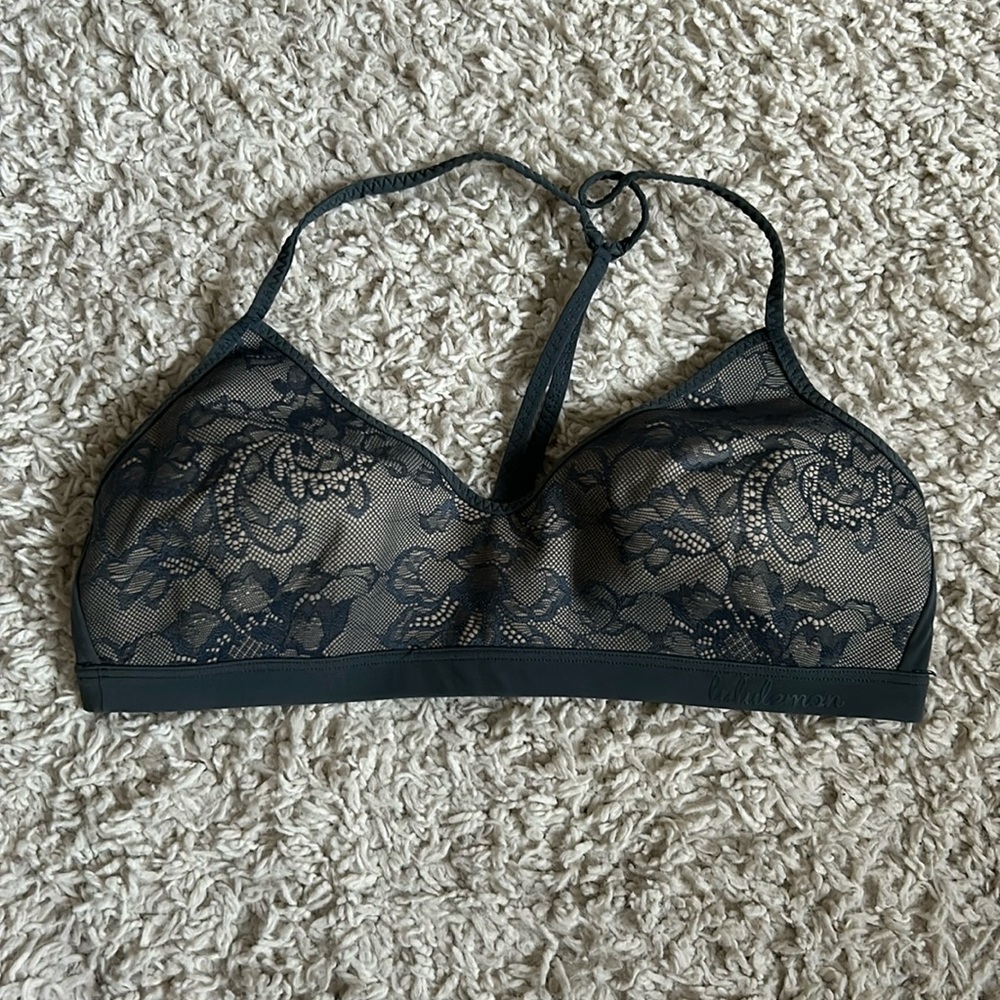 Lululemon bra